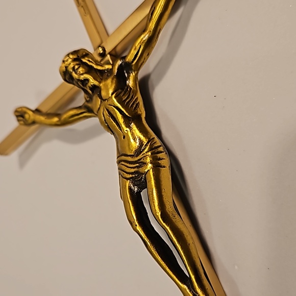 Holy Spiritual Religious Crucifix Cross in Bronze & Brass Finish (#5) - Picture 4 of 12